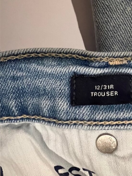 GAP wide leg light wash blue jeans - Picture 5 of 5